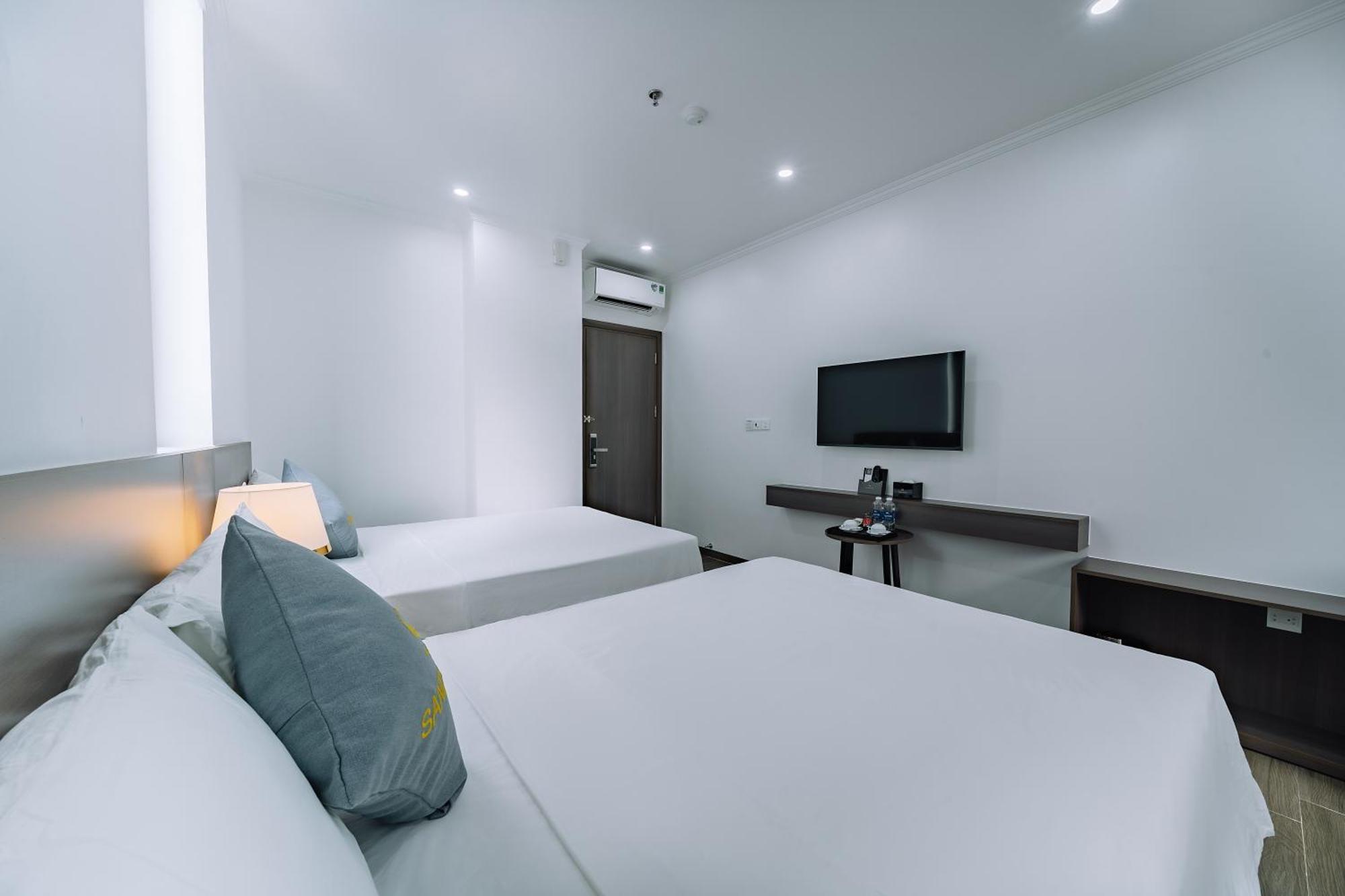 Sand Hotel カットバ島 エクステリア 写真