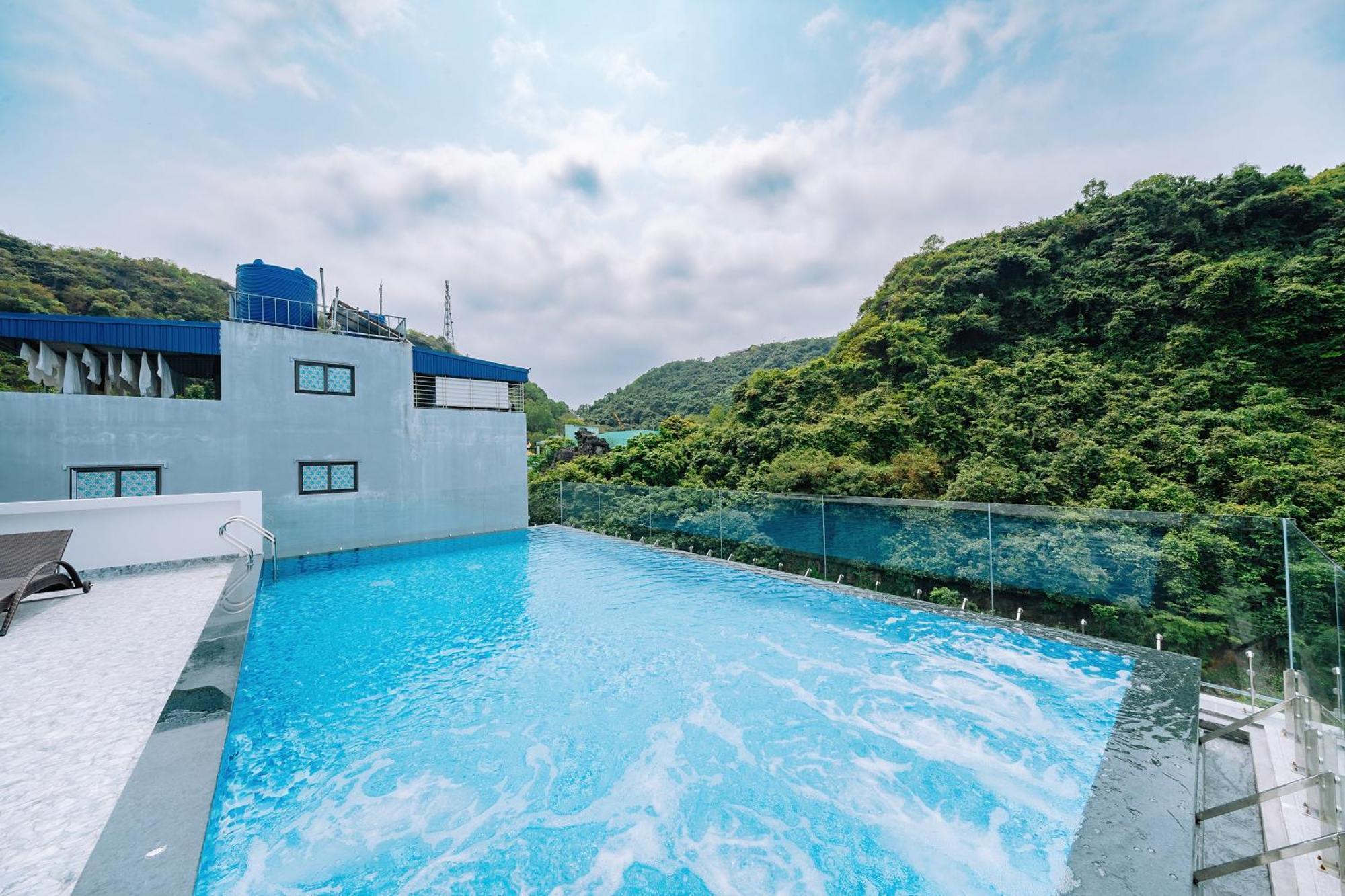 Sand Hotel カットバ島 エクステリア 写真